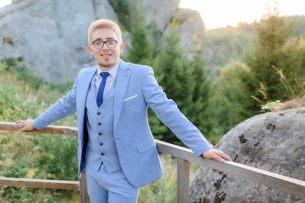 Когда и где началась его карьера?