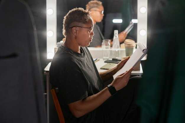 Образование и начало карьеры