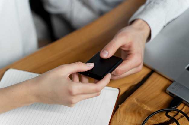 Проверить наличие связи и заряд устройства перед звонком