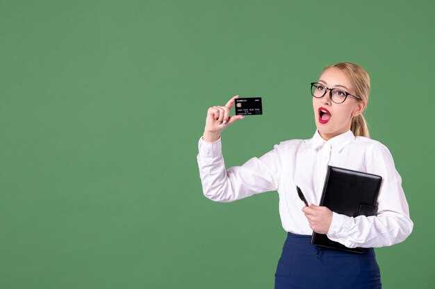 Карта Альфа-Банка: год без процентов, какие условия