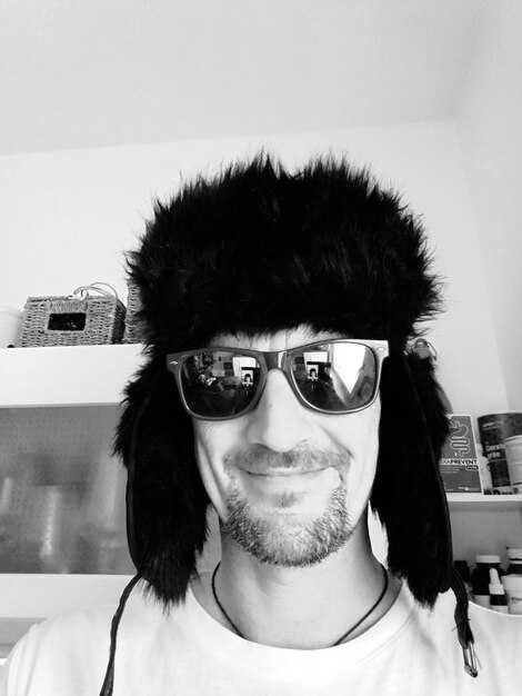 Как его возраст влияет на его музыку?