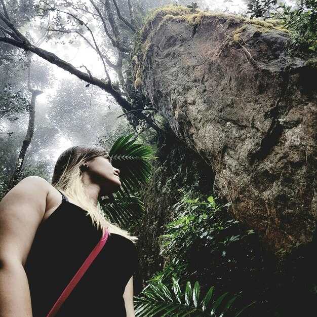 Ранние годы и образование Лианы Шульгиной