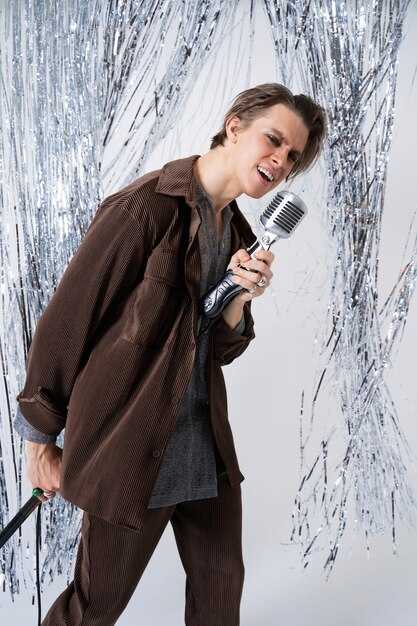 Где и когда родился Андрей Лисовский?