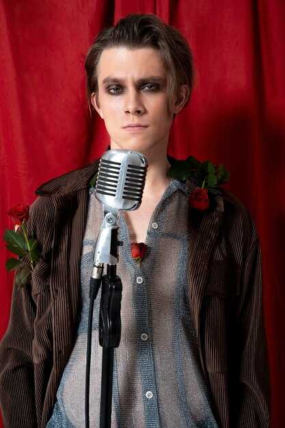 Как менялась жизнь Ларионова с годами?